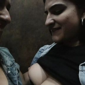 Horny lesbians have fun in a bathroom in the mall in Cucuta Colombia - Porn in Spanish