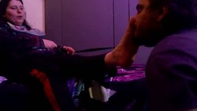 Collar and lea foot domination