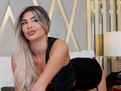 Cute blonde amateur webcam teen masturbating