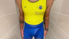 Sexy jock showing off in his big dick in new singlet leading to huge amounts of cum