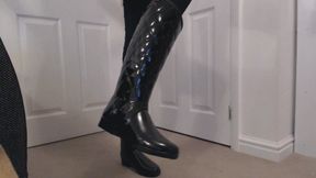 Rubber Boot Trample (MOV)