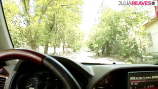 La oficial rubia Caroline De Jaie recibe una dura follada anal hasta el orgasmo gritando en primer plano POV