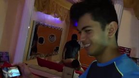 Expoquei o cu do novinho ficou oco gozei no final dentro novinho safado