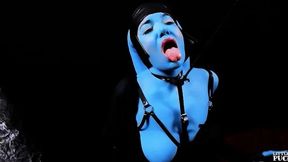 Twi'lek Alien Pleases You in Star Whores Sci-Fi Parody