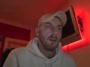 PROLLKING IS JERKING OFF ON HIS AIRMAX 90