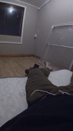 Hairy Foot Guy Jerks Off Alone Watching Porn on His Bed