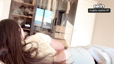 Sharing Bed I Fuck Stepsister Pussy Hard But I Don't Have Time To Pull Out My Dick and Cum Inside...