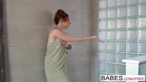 Babes - Hot Shower - Crystal Clark