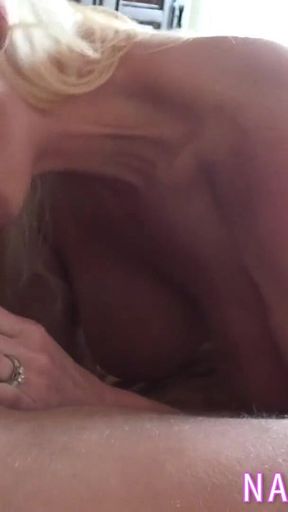 Hot Wife on Vacation Takes a Huge Facial After Fucking