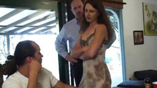 ثديين كبيرين لينا رامون مسمر في عصابة شرجية مكثفة بواسطة قضيب كبير