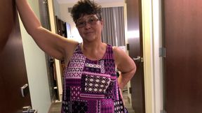 DRIPDROP: Granny T sucks the delivery boy