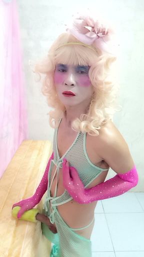 Oanh Le transgender wearing sexy clothes porn playing with an artificial can