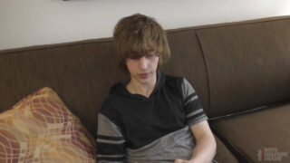 Avsugning, creampie, cumshot, barbacka, pappa – POV-film med unga Elis Ataxxx, stor kuk blir analknullad barbacka