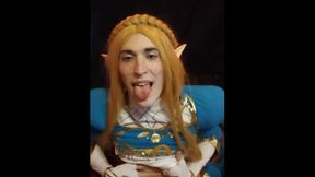 Trans Girl Princess Zelda fucks herself