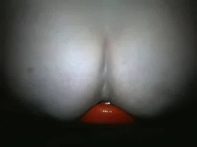 xxl buttplug in ass