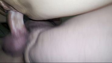 Breed me babe! Unprotected close up pussy creampie HOT