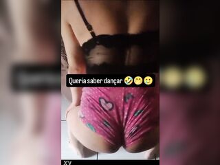 Nicolly cdzinha dançando funk em SP