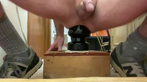 easttnguy22 huge anal plug stretching