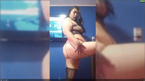 Teacher gets video from school mom