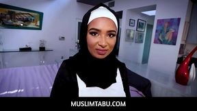 MuslimTabu  -  Teen Maid In Hijab Gets Ready To Get Acquainted With My Cock