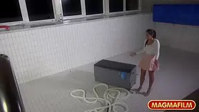 Gorgeous teen 18+ sucks on grandpa