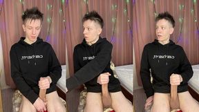 twink prostate tingles during intense solo hand pump