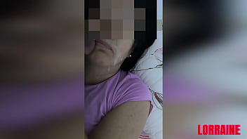 Lorraine mamada con semen en la cara