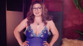 Try on Haul: Babydoll Dress! Curvy MILF in Deep Blue Lingerie! Arya Grander