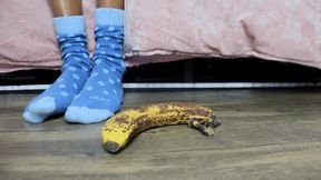 Ebony Banana Foot Smash