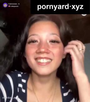 Amateur teen gives a homemade webcam show