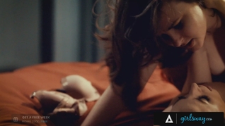 Naughty Babe Gets Her Kicks While Cheating On Husband