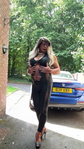 Sexy Crossdresser Kellycd2022 in Black Pvc Catsuit and Heels