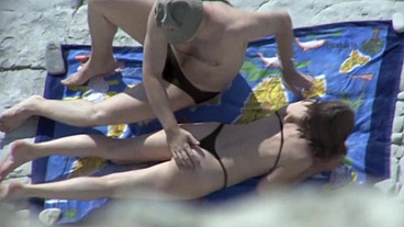 Beach Voyeur. Horny chick gives head and passionately rides hard cock