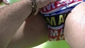 2270 baise au jus dans la piscine par mon potej adore sucer et me faire baiser...