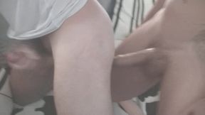2270 baise au jus dans la piscine par mon potej adore sucer et me faire baiser...