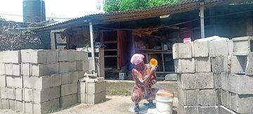 Sexy Village Girl Bath Outside the Compound