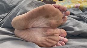 Step Mom Gets Woken Up to Step Son Smelling her Dirty, Smelly Soles JOI