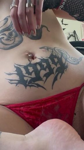 Goth Girl Fingers Her Belly Button and Plays with Navel Piercing