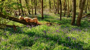Queen Kylie of the Bluebells