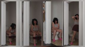 DUMPS PEES AND FEED FROM 3 28 TWO CLIPS ON ONE