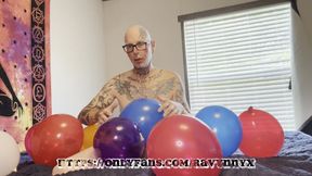 Smoking Balloon Play