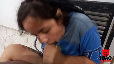 Mandy May Fudendo com dois ao mesmo tempo sem camisinha