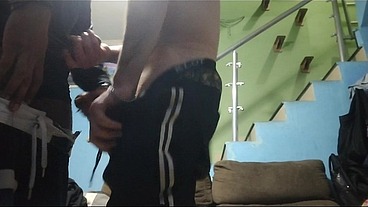 O cara estava de passagem e queria levar pica, meti gostoso ate leitar seu cu .