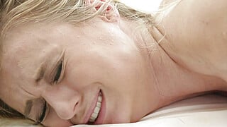 EroticaX - Natalia Starr - Crimson Seduction