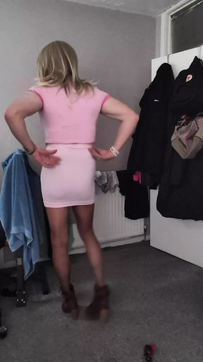 Holly in ripped pantyhose