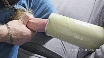 Straight guy fucks a homemade toy while watching porn
