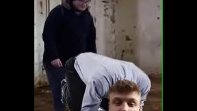 niegrzeczny kamilek onanizuje janka