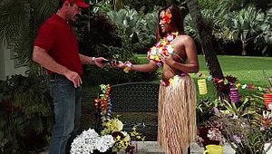 RoundAndBrown: Moriah Mills together with Charles Dera twerk