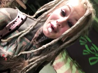 Tattooed Alt Floozy Plays with Butt Plug