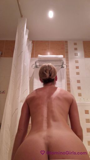 Part 4 Take a Shower with Elen Million